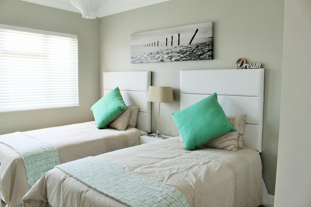 Blouberg Beachfront Apartment 布鲁堡史特兰 客房 照片