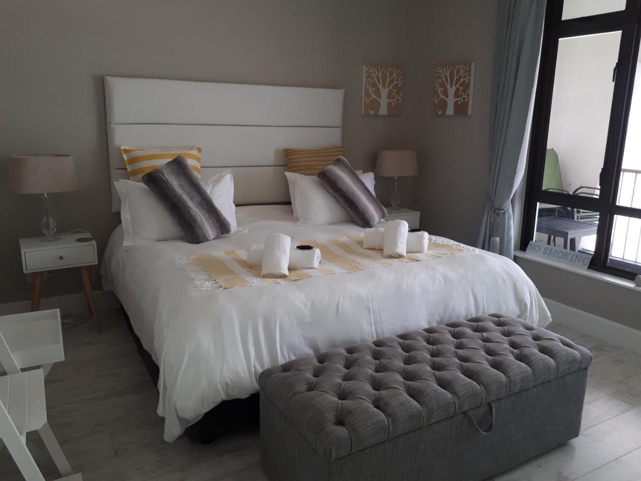 Blouberg Beachfront Apartment 布鲁堡史特兰 外观 照片