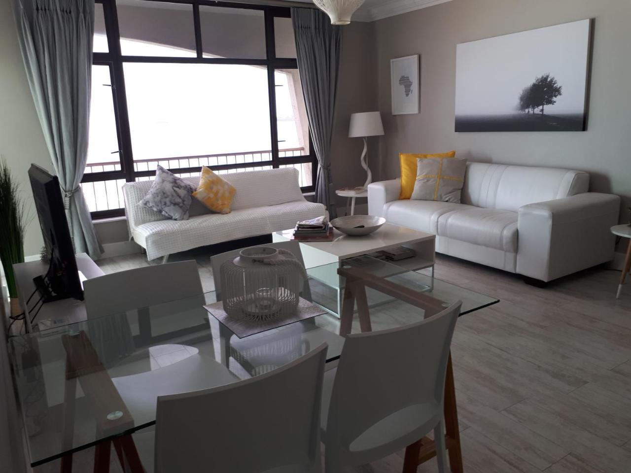 Blouberg Beachfront Apartment 布鲁堡史特兰 外观 照片
